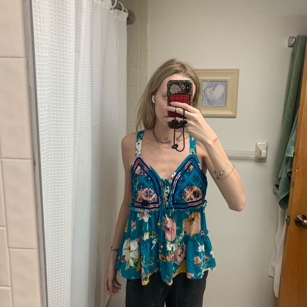 Wonderly Teal Floral Women's Blouse